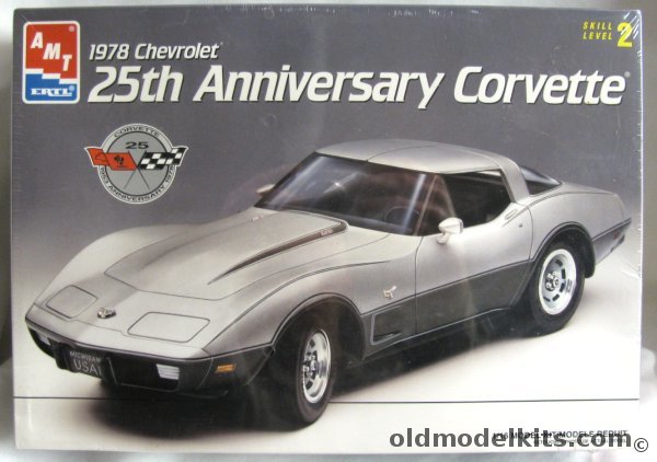 AMT 1/16 Chevrolet 1978 25th Anniversary Corvette, 6705